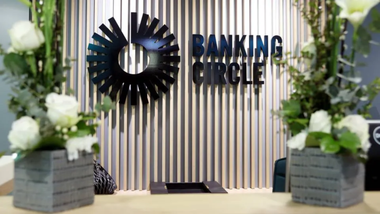 Banking Circle Reception